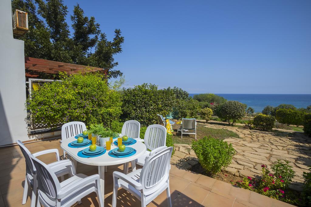 Protaras Beachfront Sirina Lina Suite Paralimni Exteriör bild