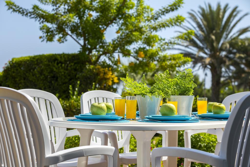 Protaras Beachfront Sirina Lina Suite Paralimni Exteriör bild