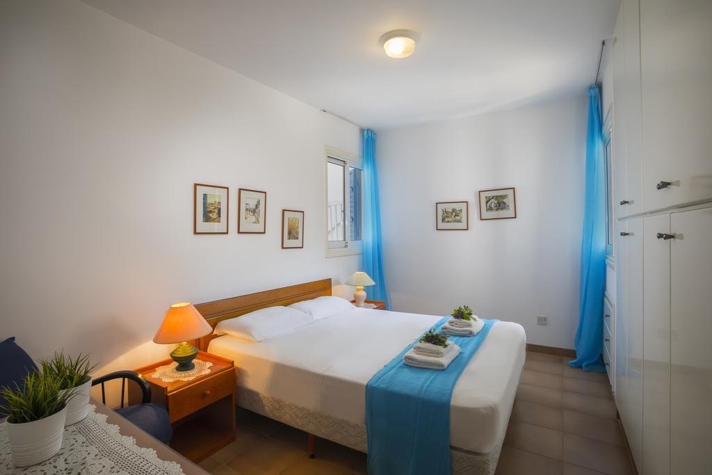 Protaras Beachfront Sirina Lina Suite Paralimni Exteriör bild